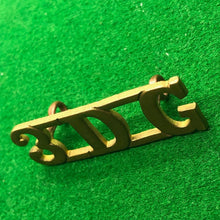 Load image into Gallery viewer, Original WW2 British Army Brass Shoulder Title - 3rd Dragoon Guards - The Militaria Shop