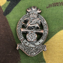 Load image into Gallery viewer, Original British Army Cap Badge - The Prince of Wales Royal Regiment - The Militaria Shop