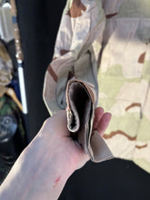 Charger l'image dans la galerie, Gulf War US Army DCU Camouflaged Combat Field Coat/Jacket - Small/Short - The Militaria Shop