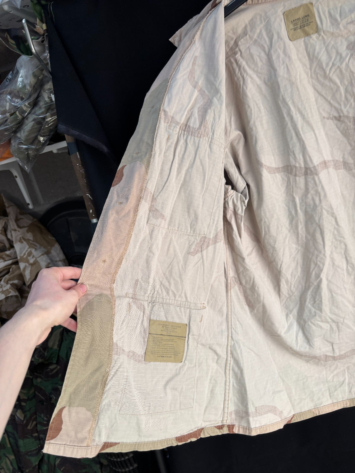 Gulf War US Army DCU Camouflaged Combat Field Coat/Jacket - Large/ Long - The Militaria Shop