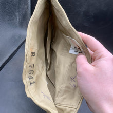 Lade das Bild in den Galerie-Viewer, Original WW2 US Army Overseas Garrison Cap - Size 6 1/2 - 52cm - The Militaria Shop