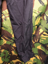 Lade das Bild in den Galerie-Viewer, Genuine British Royal Navy No.3 Dress Trousers - Size 80/76/92 - The Militaria Shop