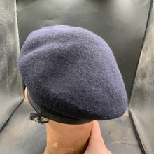 Lade das Bild in den Galerie-Viewer, Genuine British Army Forces All Regiment Wool Beret - Size 53 - The Militaria Shop