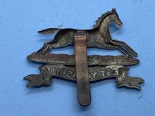 Lade das Bild in den Galerie-Viewer, Original British Army 1st Volunteer Battalion West Yorkshire Regiment Cap Badge - The Militaria Shop