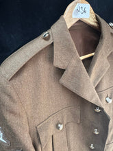 Lade das Bild in den Galerie-Viewer, British Army Surplus No.2 Service Dress Jacket - Size 170/100/84 - The Militaria Shop