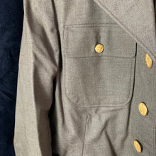 Lade das Bild in den Galerie-Viewer, Original WW2 US Army Class A Dress Jacket 1940 - Private Ryan Prop - 38" Large - The Militaria Shop