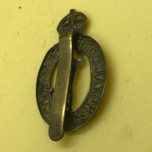 Load image into Gallery viewer, Original WW2 British Army Cap Badge - Royal Corps of Signals - The Militaria Shop