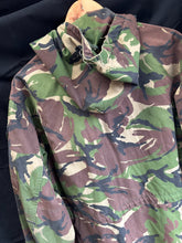 Load image into Gallery viewer, British Army DPM Camouflaged jacket Smock Windproof -Size 170/96 - The Militaria Shop