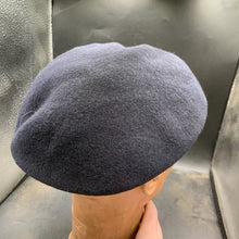Lade das Bild in den Galerie-Viewer, Genuine British Army Forces All Regiments Wool Beret - Size 58 - The Militaria Shop