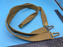 Lade das Bild in den Galerie-Viewer, Original British Army WW2 - 1940 Dated Cavalry Pattern Equipment Straps - Pair - The Militaria Shop
