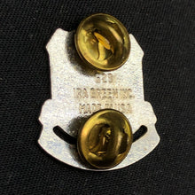 Charger l'image dans la galerie, Vintage Enamel Pin - US Army 69th Signal Battalion Badge - The Militaria Shop