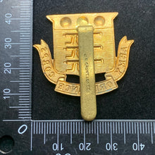 Lade das Bild in den Galerie-Viewer, Original WW1 British Army Cap Badge - Army Ordnance Corps AOC - The Militaria Shop