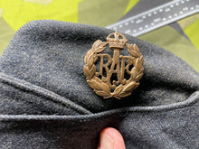Charger l'image dans la galerie, Original WW2 British Royal Air Force Side Cap with Brass Badge - The Militaria Shop