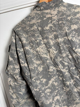 Load image into Gallery viewer, Surplus US Army ACU Combat Uniform Jacket-Medium Regular - The Militaria Shop