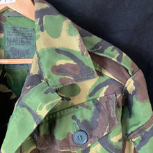 Lade das Bild in den Galerie-Viewer, Genuine British Army Combat DPM Temperate Jacket Smock Combat - 180/96 - The Militaria Shop