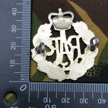 Load image into Gallery viewer, Genuine British RAF Royal Air Force Staybrite Cap Badge - The Militaria Shop