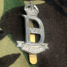 Charger l'image dans la galerie, Original WW2 British Army Cap Badge - 22nd Dragoons - The Militaria Shop