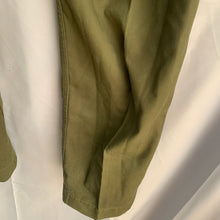 Load image into Gallery viewer, Genuine British Army Surplus OD Green Lightweight Combat Trousers Size 80/80/96 - The Militaria Shop