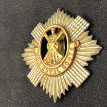 Load image into Gallery viewer, Original WW2 British Army Cap Badge - The Royal Scots - The Militaria Shop