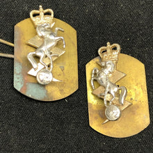 Charger l'image dans la galerie, Original British Collar Badge Pair - Royal Electrical Mechanical Engineers - The Militaria Shop