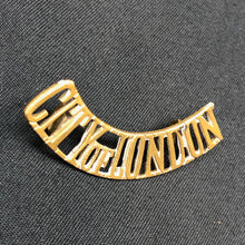 Load image into Gallery viewer, Original WW1 British Army City of London Brass Shoulder Title - The Militaria Shop