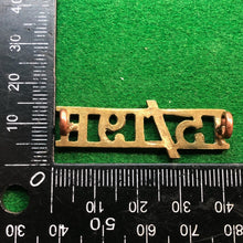 Lade das Bild in den Galerie-Viewer, Original WW2 British Army Brass Shoulder Title - 15th/19th Hussars - The Militaria Shop