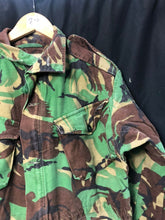 Load image into Gallery viewer, British Military Surplus Army DPM Camouflage Combat Smock - Size 170/96 - The Militaria Shop