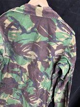 Load image into Gallery viewer, Surplus British Army DPM Pattern Camouflaged Smock Combat-180/96 - The Militaria Shop