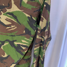 Load image into Gallery viewer, Genuine British Army Surplus DPM Camouflaged Jacket - 34" Chest - The Militaria Shop