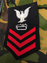 Lade das Bild in den Galerie-Viewer, Genuine US Navy Equipment Operator Driver Patch / Badge - The Militaria Shop