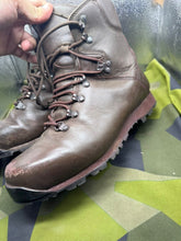 Lade das Bild in den Galerie-Viewer, Image #6