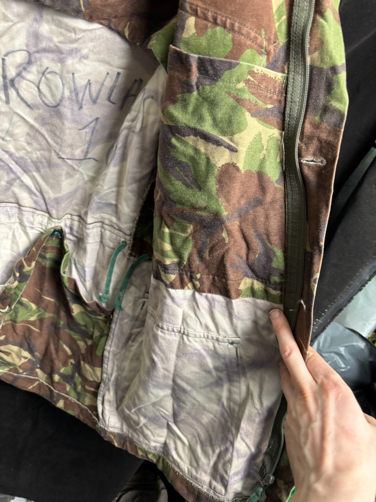 Surplus British Army DPM Pattern Camouflaged Smock Combat-180/96 - The Militaria Shop