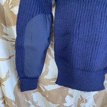 Lade das Bild in den Galerie-Viewer, Genuine British RAF Royal Navy Blue Wool V-Neck Pullover Jersey - 94cm Chest - The Militaria Shop