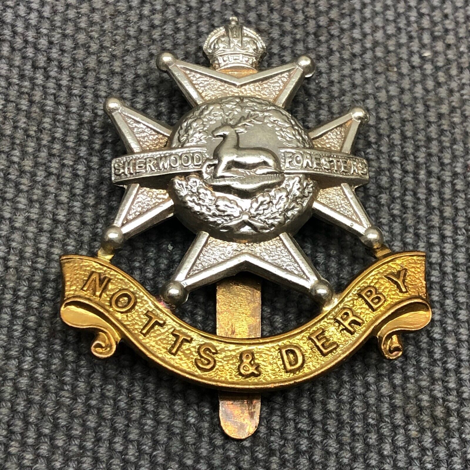 Original WW2 British Army Cap Badge - Notts and Derby Sherwood Foresters - The Militaria Shop