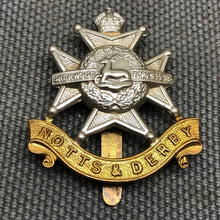 Charger l'image dans la galerie, Original WW2 British Army Cap Badge - Notts and Derby Sherwood Foresters - The Militaria Shop