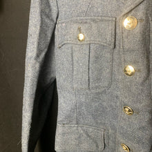 Load image into Gallery viewer, Original WW2 Pattern British Royal Air Force RAF Jacket - Size 13 - 38" Chest - The Militaria Shop