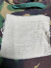 Charger l'image dans la galerie, Genuine Army Surplus British DPM Camouflaged Combat Smock Jacket - Size 180/88 - The Militaria Shop