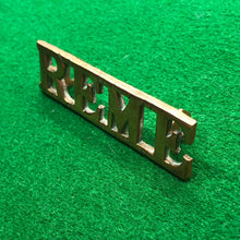 Load image into Gallery viewer, Original WW2 British Army Brass Shoulder Title - REME Engineers - The Militaria Shop
