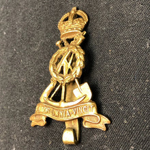 Load image into Gallery viewer, Original British Army Cap Badge - Royal Pioneer Corps - The Militaria Shop
