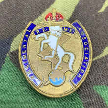 Lade das Bild in den Galerie-Viewer, British Army REME Royal Electrical Mechanical Engineers Assosiation Badge - The Militaria Shop