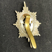 Load image into Gallery viewer, Original WW2 British Army Cap Badge - Worcestershire Regiment - The Militaria Shop