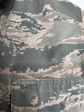 Charger l'image dans la galerie, Surplus US Air Force UCP Uniform Jacket 38 Chest - The Militaria Shop