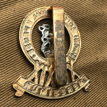 Load image into Gallery viewer, Genuine WW2 British Army Cap Badge - 15th/19th The King's Royal Hussars - The Militaria Shop