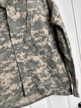 Load image into Gallery viewer, Surplus US Army ACU Combat Uniform Jacket-Medium Regular - The Militaria Shop