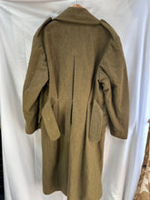 Load image into Gallery viewer, Original WW2 Canadian Army Soldiers Greatcoat - Size 38" Chest - The Militaria Shop