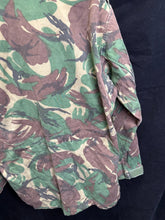 Charger l'image dans la galerie, Surplus British Army DPM Pattern Camouflaged Smock Combat-170/`112 - The Militaria Shop