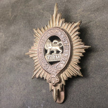 Load image into Gallery viewer, Original WW2 British Army Cap Badge - Worcestershire Regiment - The Militaria Shop