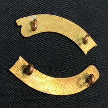 Load image into Gallery viewer, Original WW1/WW2 British Army Red Cross Carmarthen Brass Shoulder Title Set - The Militaria Shop