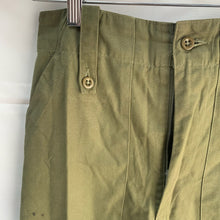 Load image into Gallery viewer, Genuine British Army Surplus OD Green Lightweight Combat Trousers Size 80/80/96 - The Militaria Shop
