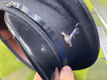 Charger l'image dans la galerie, Original British Army - Royal Signals Cap & Badge - Size 55cm - The Militaria Shop